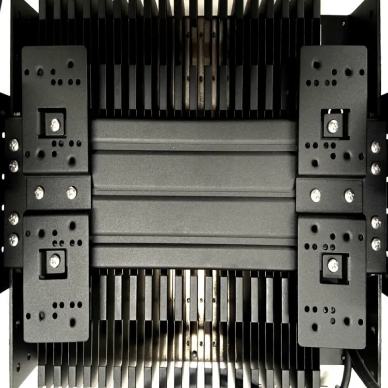 Comprar Focos LED Estadio 500W Philips Driver - Proyector MATRIX 20º