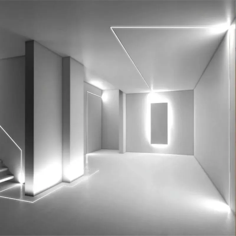 Perfil aluminio blanco tira LED en arquitectura líneas de luz lineales