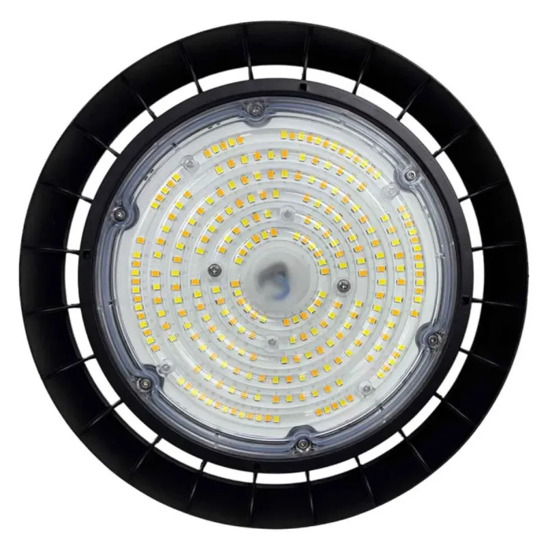 Detalhe interior da campânula UFO GERMANY com LEDs SMD2835 e eficácia de 195 lm/W