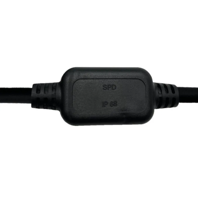 Detalle protector contra sobretensiones SPD IP68 estanco en cable