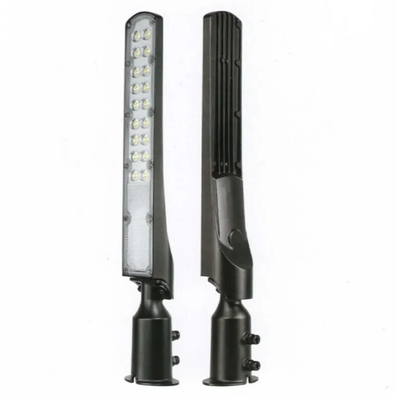 Front and rear comparison LED street light 100W AREA FLEX leds and heatsink