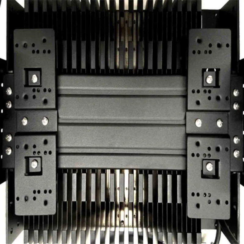 Projecteur LED STADIUM MATRIX 480W vue arrière plusieurs drivers Philips Xitanium garantie