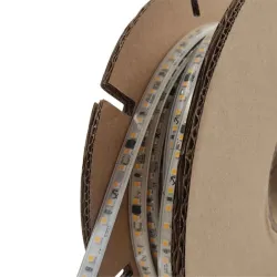 Bobina de tira LED 220V IP67 con manguera de silicona transparente para exterior