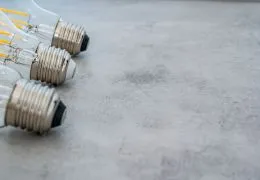 E27 LED Bulbs: direct replacement guide by shape, wattage and colour temperature