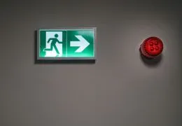 LED emergency lighting and presence detectors: regulations, types and how to install them correctly